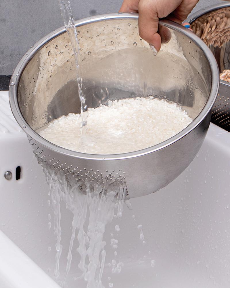 코첸 304 스테인레스 사선 타공 쌀씻는볼 믹싱볼 양재기 소쿠리 중 (CRK0007)