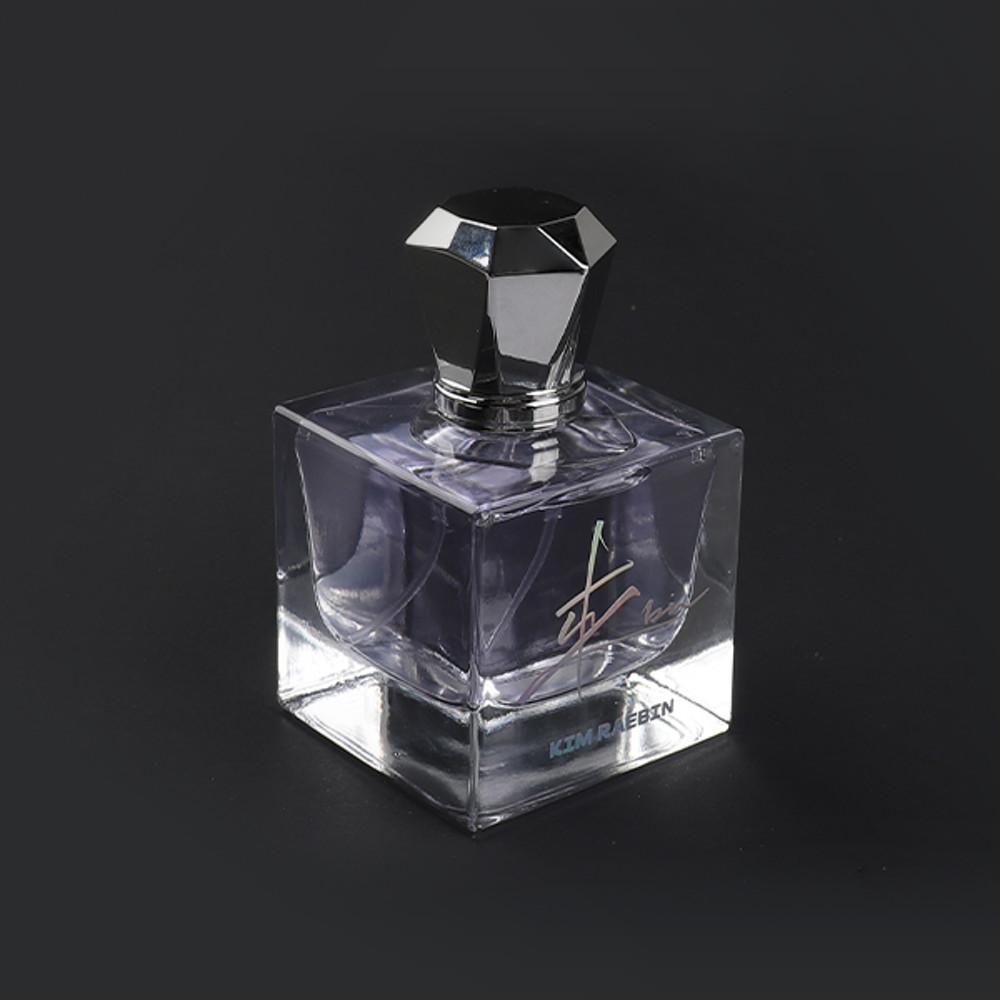 [데뷔 못 하면 죽는 병 걸림] 김래빈 향수 EDP 50ml