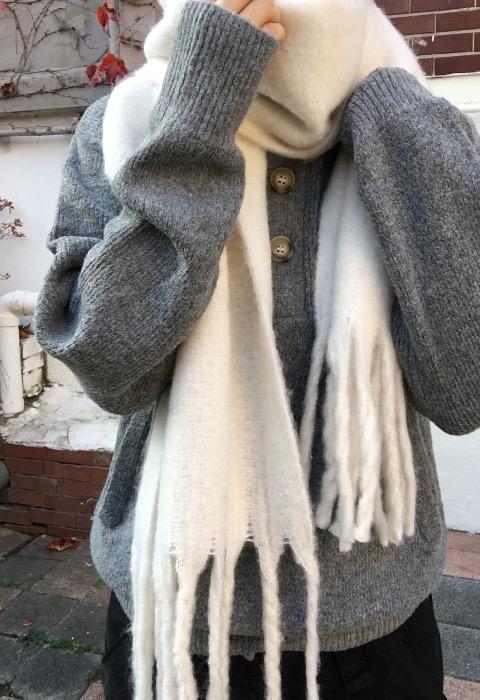 Cotton candy muffler  [5c]