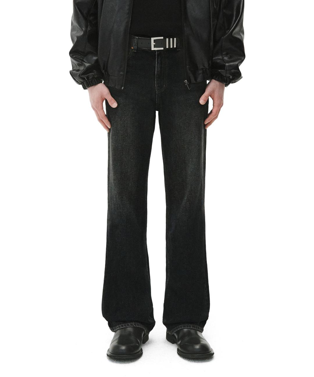 Black Protector / New Boot Cut