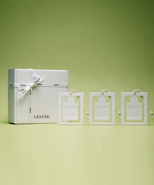 Perfume Fragrance Tag Trio Set x 3