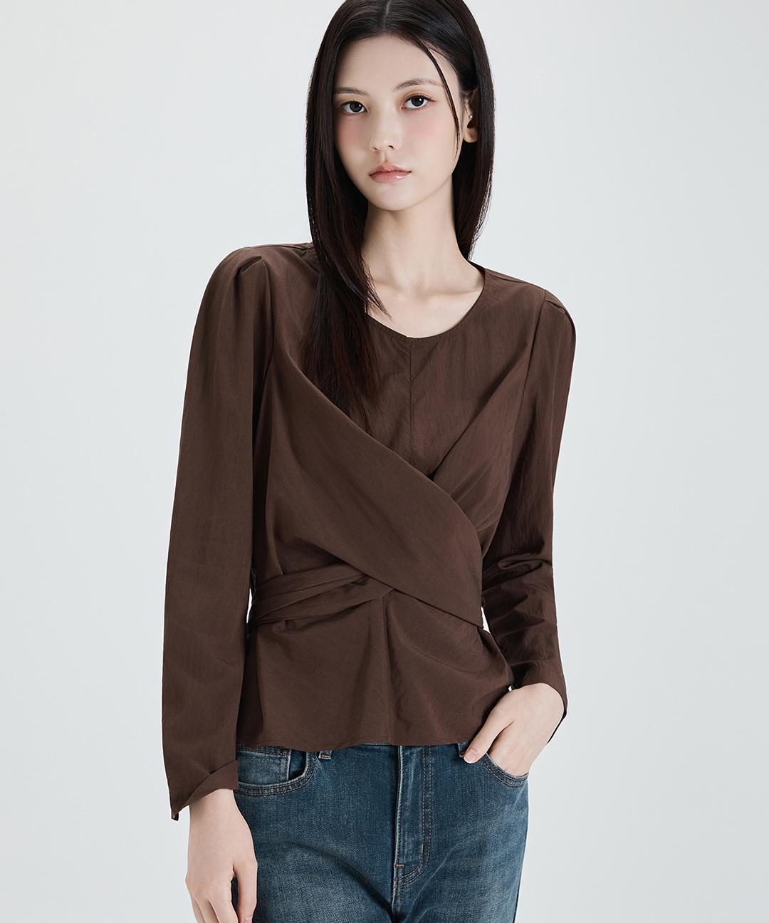 미쏘 [출근룩🍂/긴팔추가]랩변형 블라우스_MIWBWF818B/MIWBLFT0QB