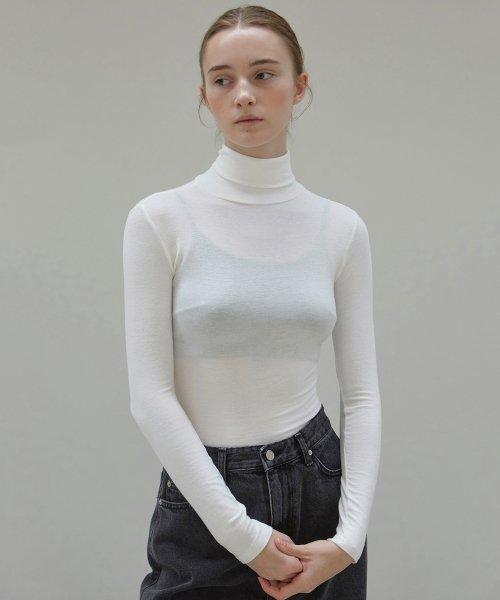 SOFT TURTLENECK KNIT_IVORY