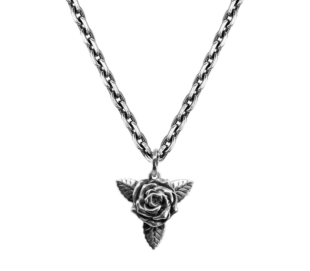 Oldschool Rose Pendant