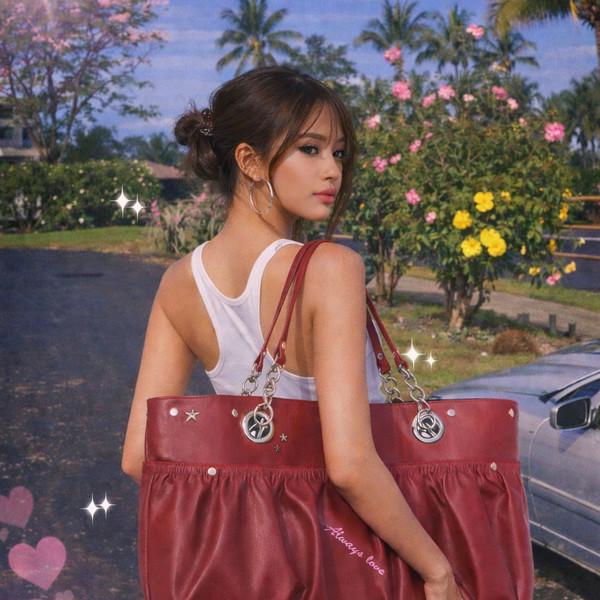 [윈터세일 15% OFF 2/28까지] Always Love Tote 올웨이즈러브 토트 - Fishnet Stockings Red