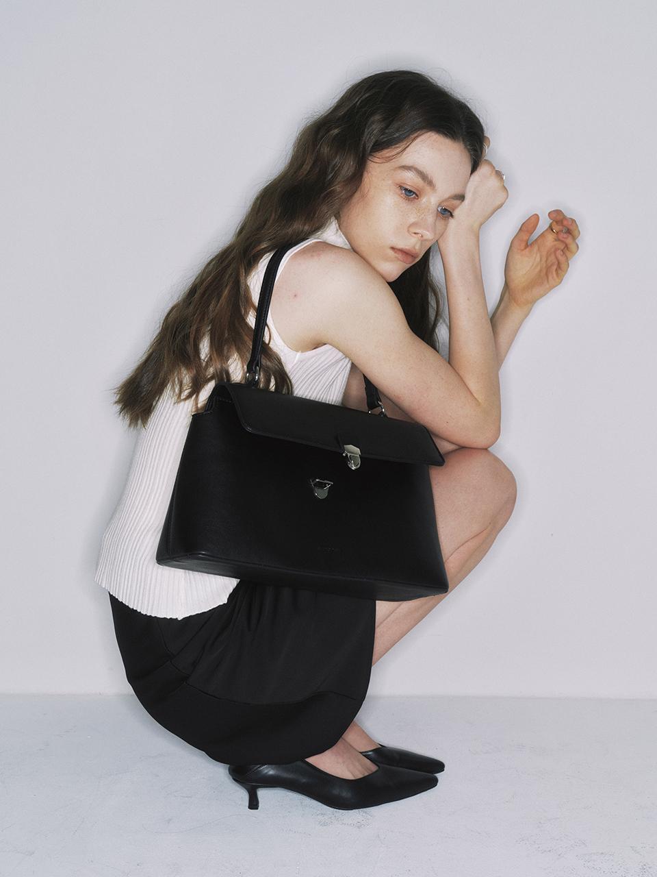 데누 Sac26 Bag [Black]