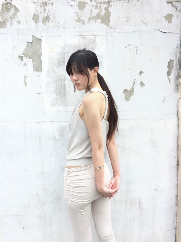 Twisted Back Halter
