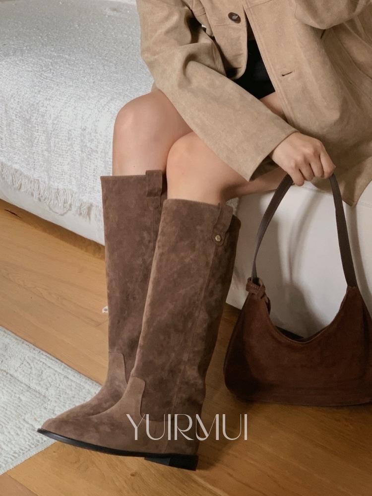 [100족 돌파] 베이시스 스웨이드 엔틱 금장 라운드 롱 부츠 2cm