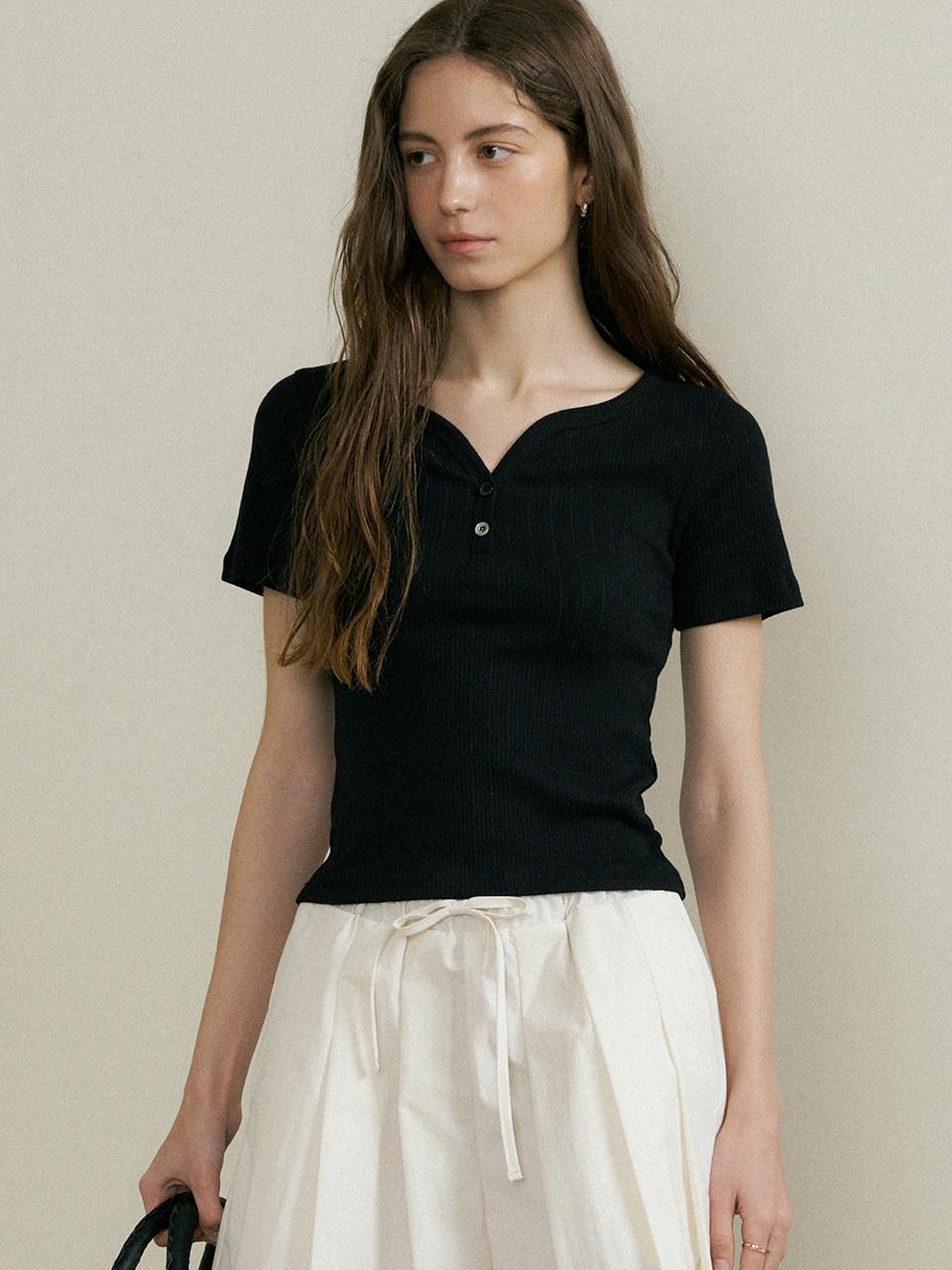 comos 1421 henly-neck ribbed T-shirt (black)