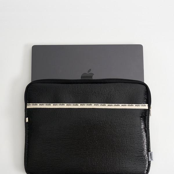 [aeyio] GLOSSY LAPTOP POUCH_글로시 노트북 파우치 (2 Size / 4 Colors)_ANP1000/2000