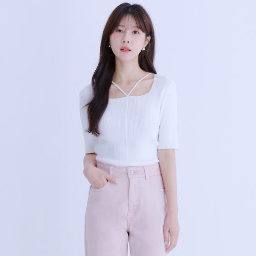 스트랩 넥변형 반팔스웨터(2colors)_RMKAE26R17