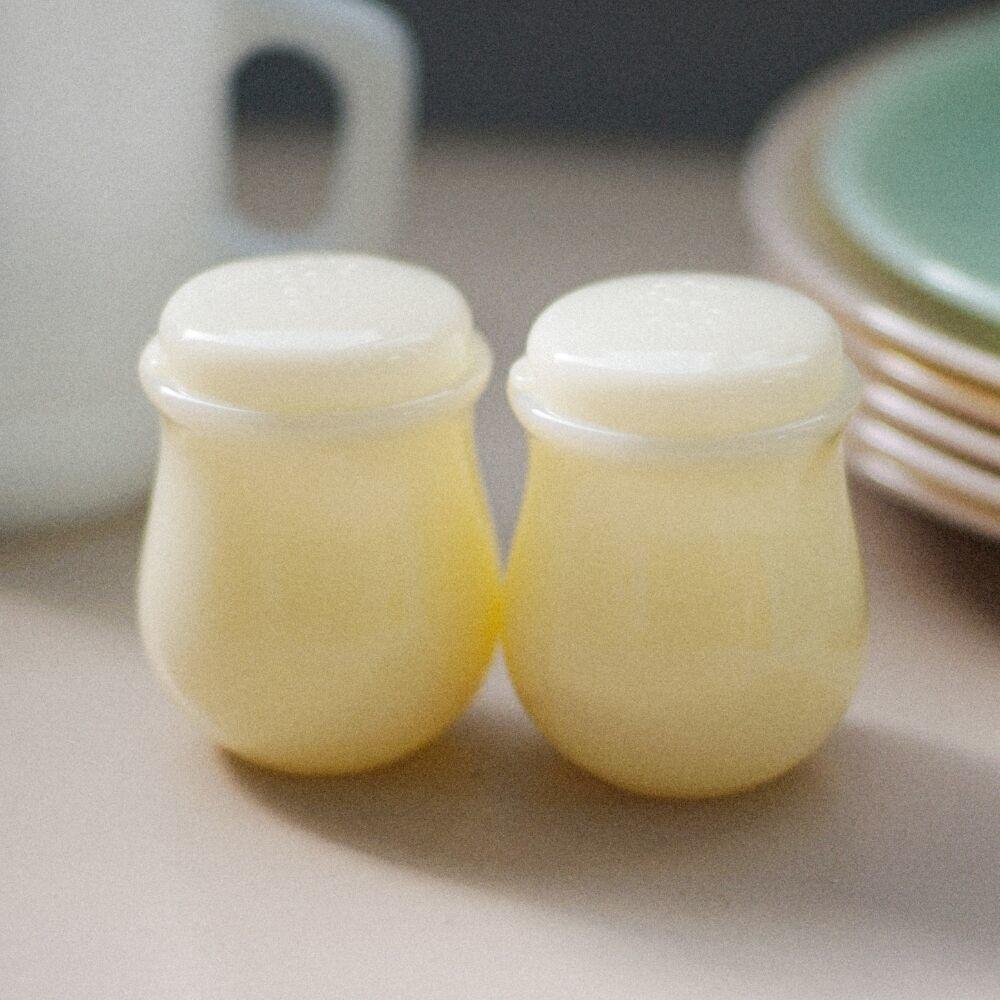 베이직 밀크글라스 세트 소금후추통 크림