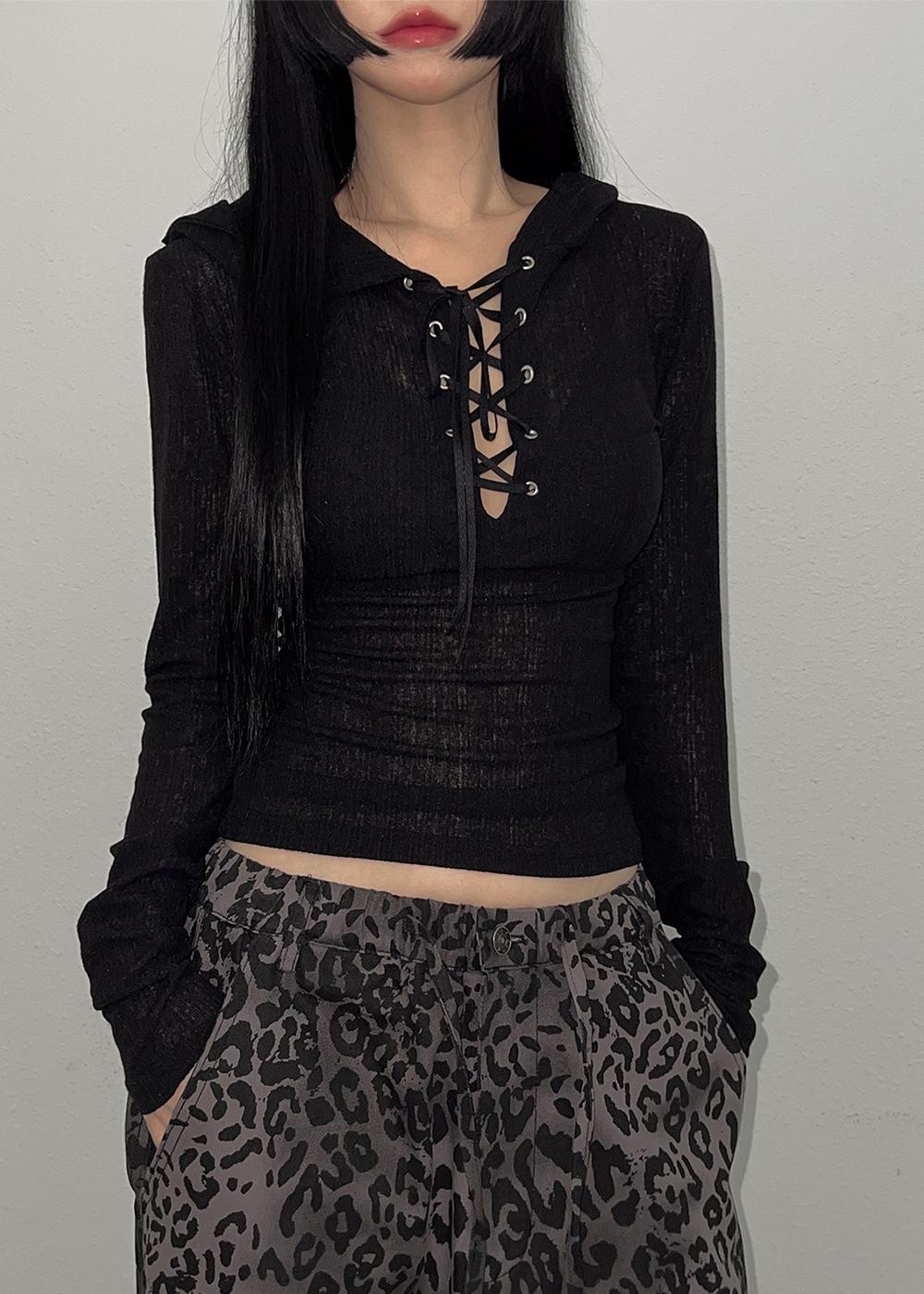LOUVER SEE-THROUGH STRAP HOOD / 루베르 시스루 스트랩 후드