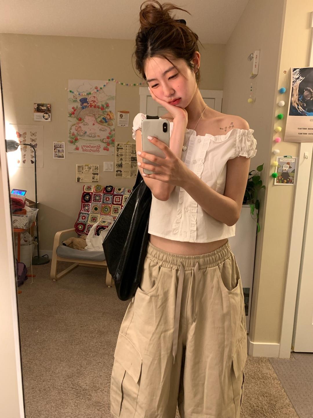 보우아카이브 frill-off top