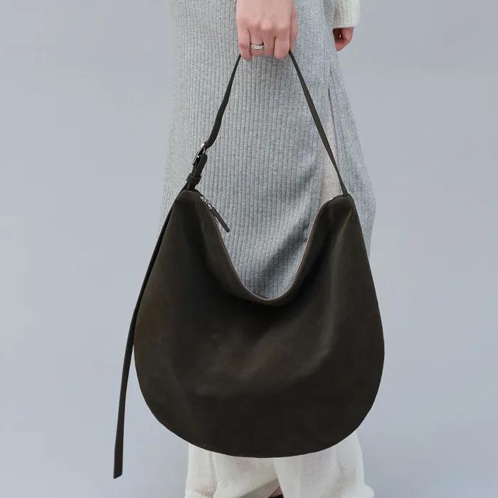 베일로 문 호보백 Vaylo Moon Hobo Bag_Espresso