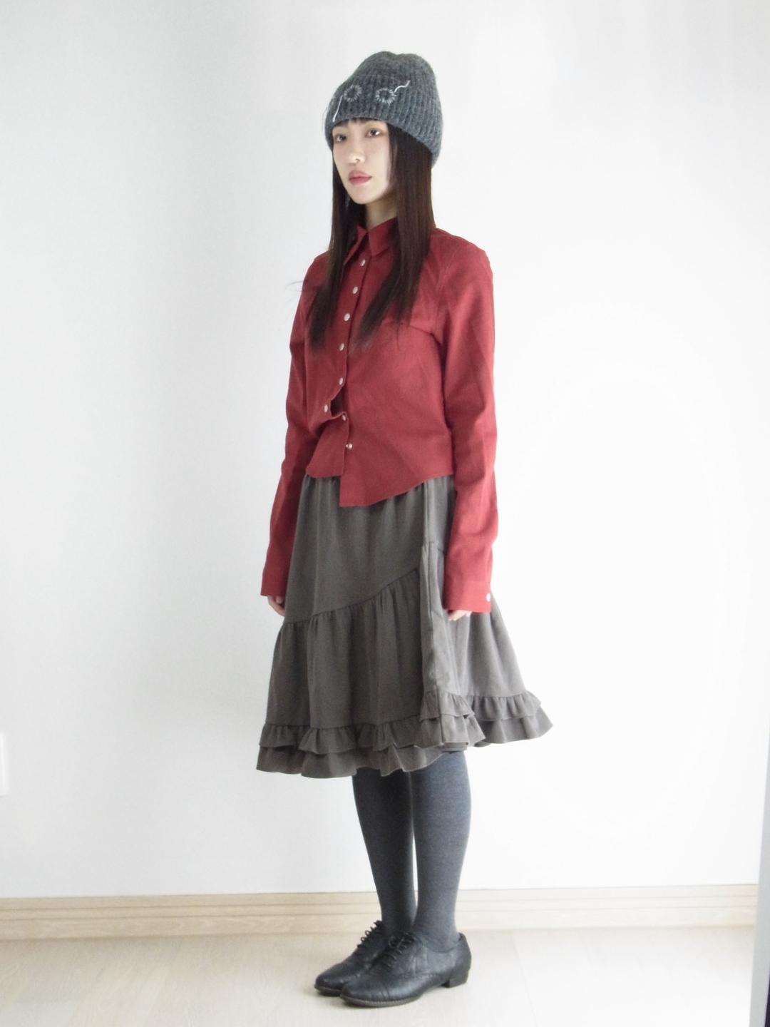 사선 절개 플레어 미디스커트