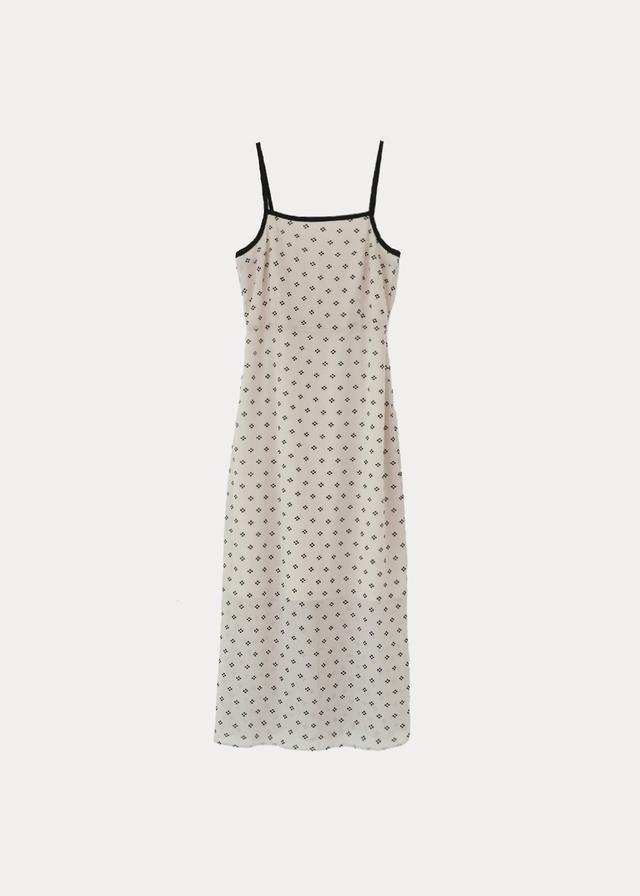 [6/9 배송예정] cube dress