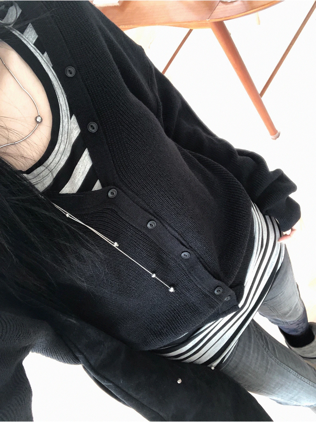 Do v knit cardigan
