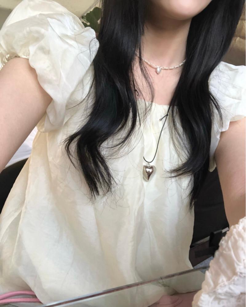 [10일소요] Butter puff blouse 버터 퍼프 반팔 블라우스