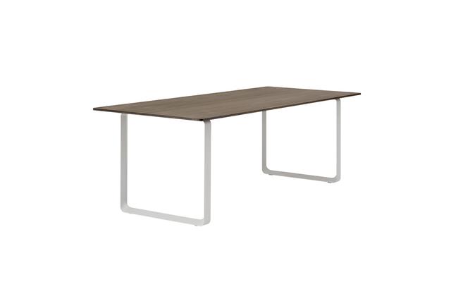 70/70 테이블 Solid Smoked Oak