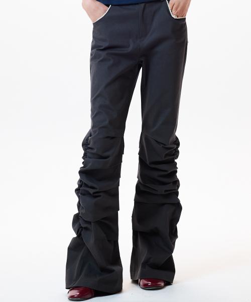 러브이즈트루(LUVISTRUE)  IM FRILL SHIRRING PANTS(CHARCOAL) - 사이즈 & 후기 | 무신사