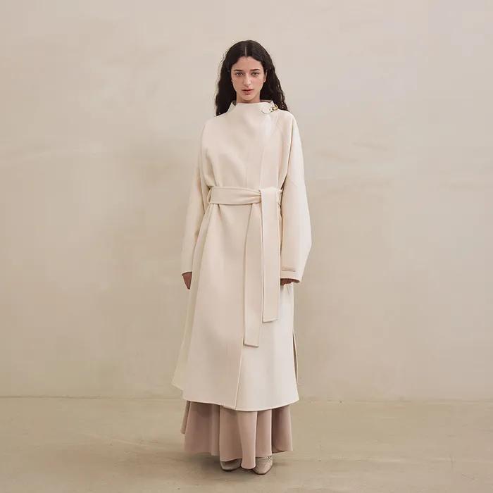 Lina Oversize Fit Handmade Coat (Ivory)