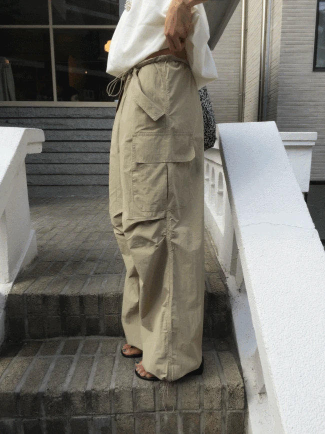[여름팬츠] 나일론 바스락 와이드 투웨이 조거 카고팬츠