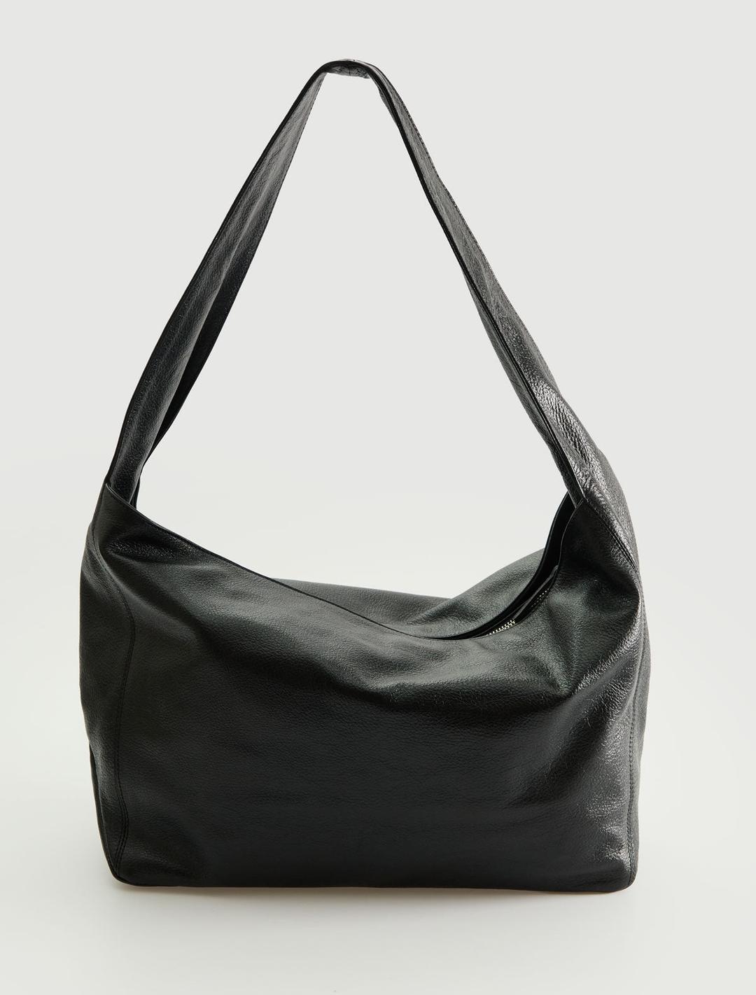 LISA-black large leather bag with a wide handle