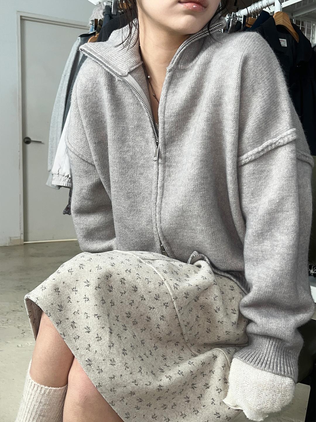 김아홉 쉘 니트 하이넥 JP