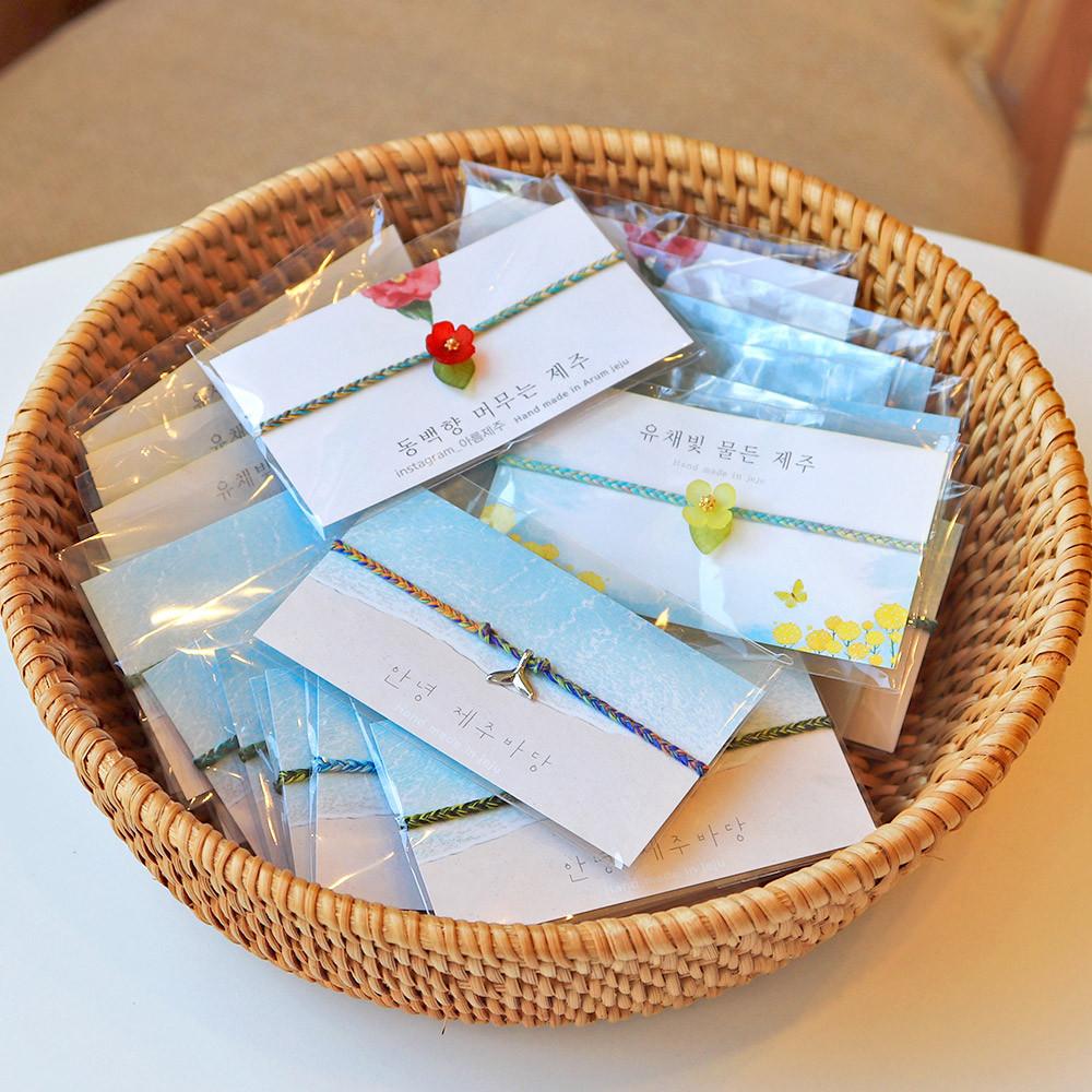 제주기념품샵 소원팔찌 6종 고래 유채 동백 벚꽃 수국 감귤 제주여행 기념품 감성소품