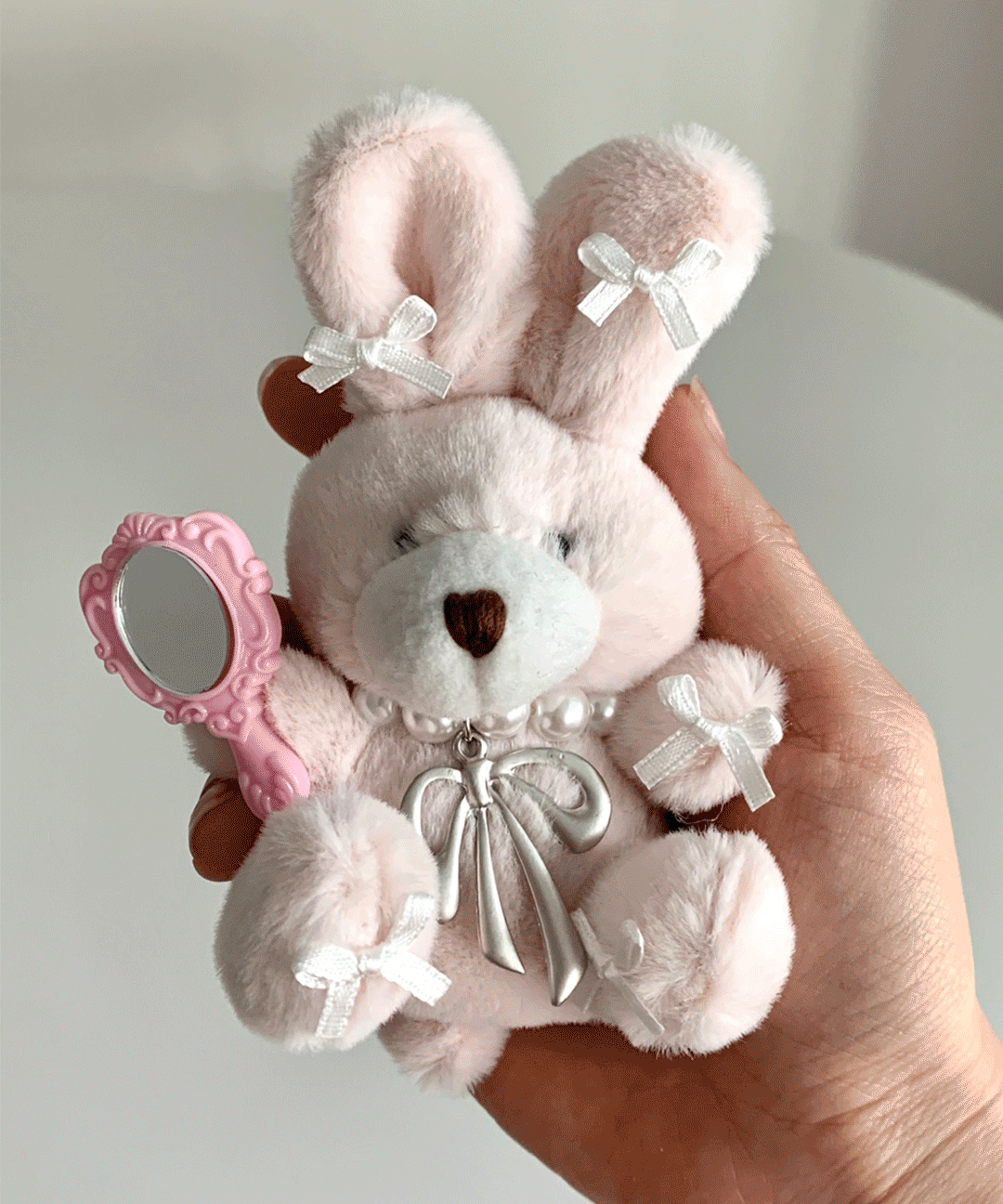 거울 든 키치 리본 토끼 인형 키링 가방고리 책가방 키홀더