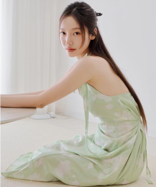 홀터 블레이드 드레스(그린)