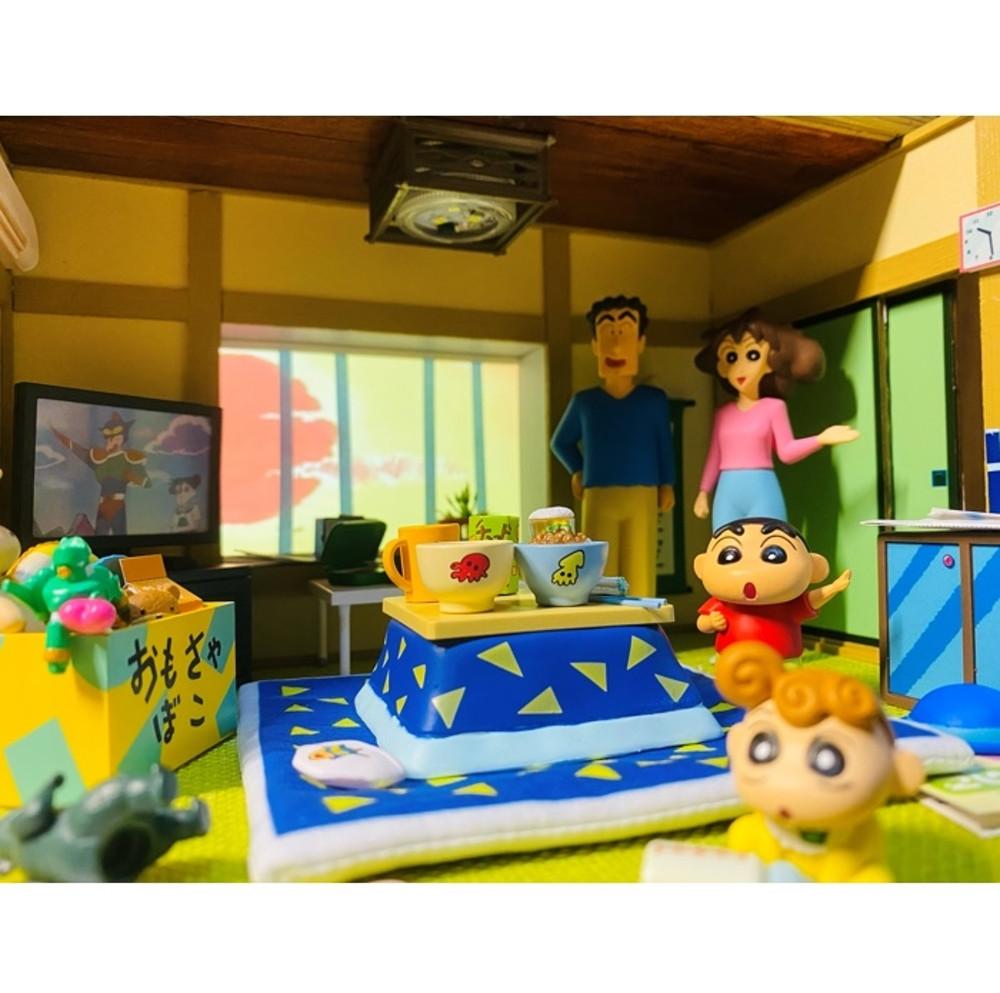 신짱구 DIY 가챠식완 리멘트 1/18스케일 피규어케이스 디오라마