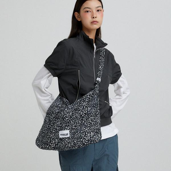 LEOPARD CORDUROY ECO CROSS BAG_BLACK