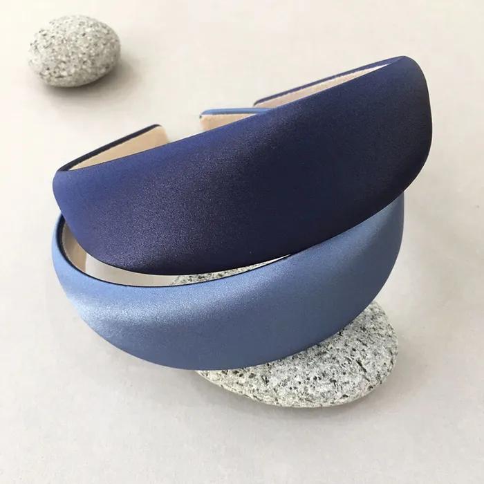 [삿치] BAROQUE SATIN BAND BL 바로크 새틴 볼드 헤드밴드 블루톤