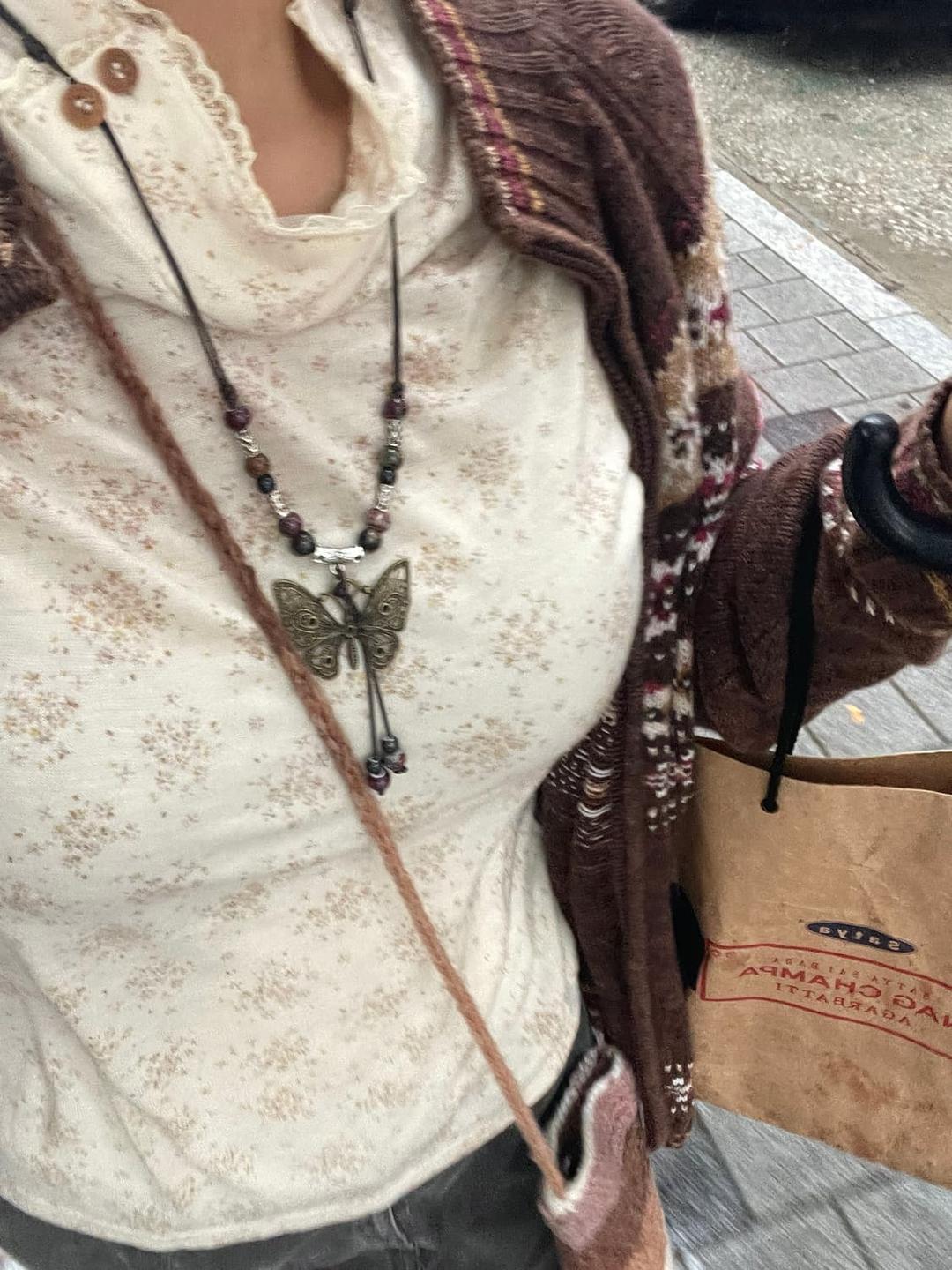 빈티지 나비 목걸이 | 후루츠패밀리