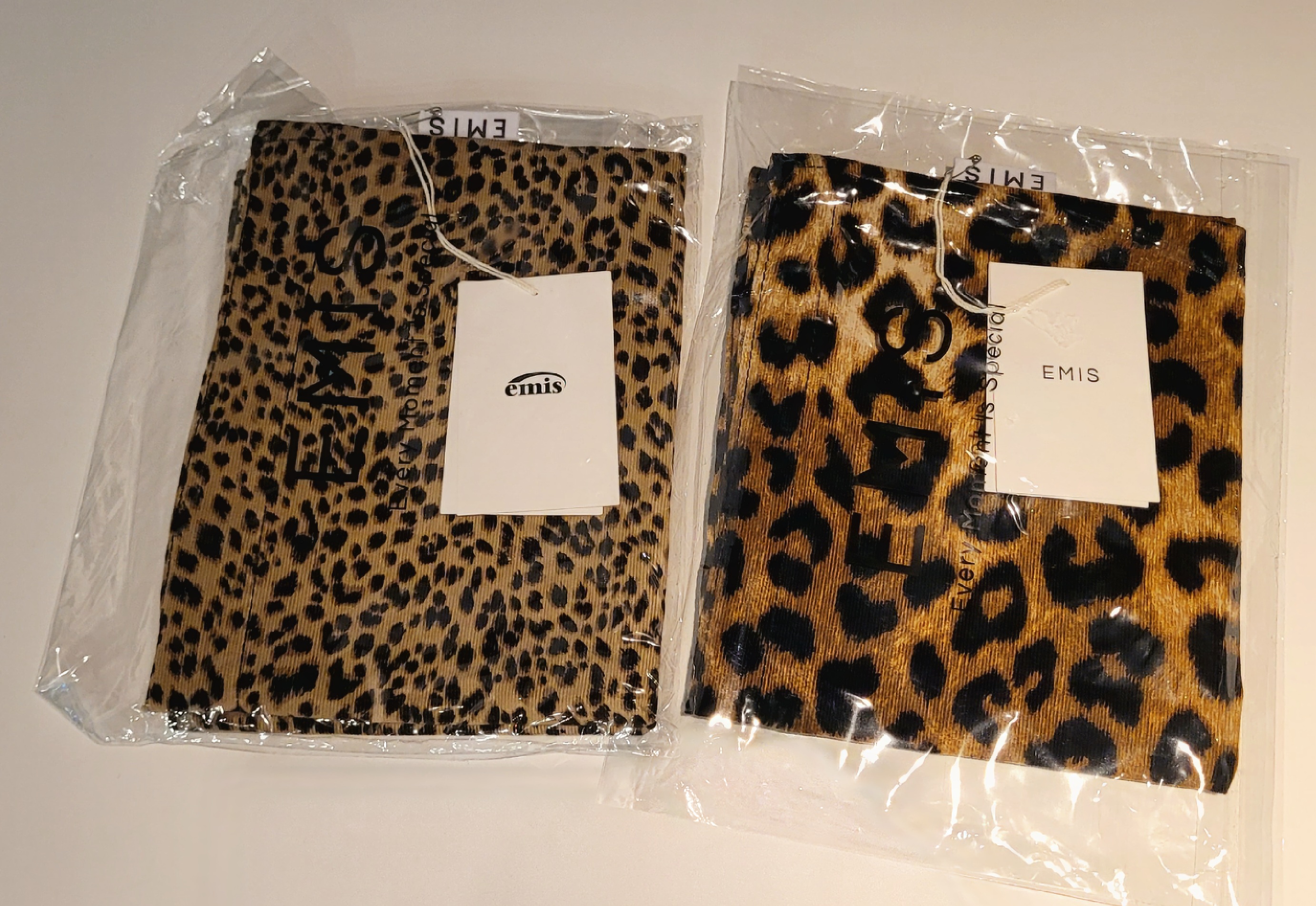 [당일출고]EMIS 이미스 호피 레오파드 코듀로이 에코백 송혜교 한효주 가방 블랙 크림BEST