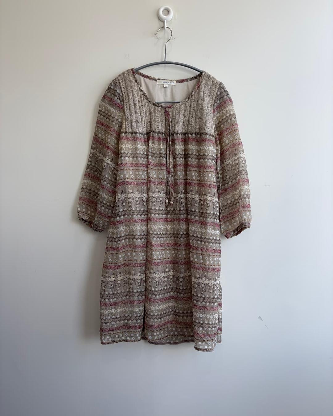 케이블 니트 배색 페이즐리 모리걸 블라우스 | 후루츠패밀리