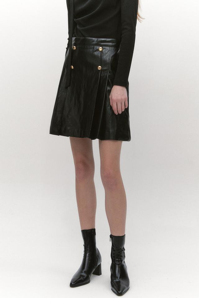 Pleated Faux Leather Skirt BLACK [GBW7SK55BK]