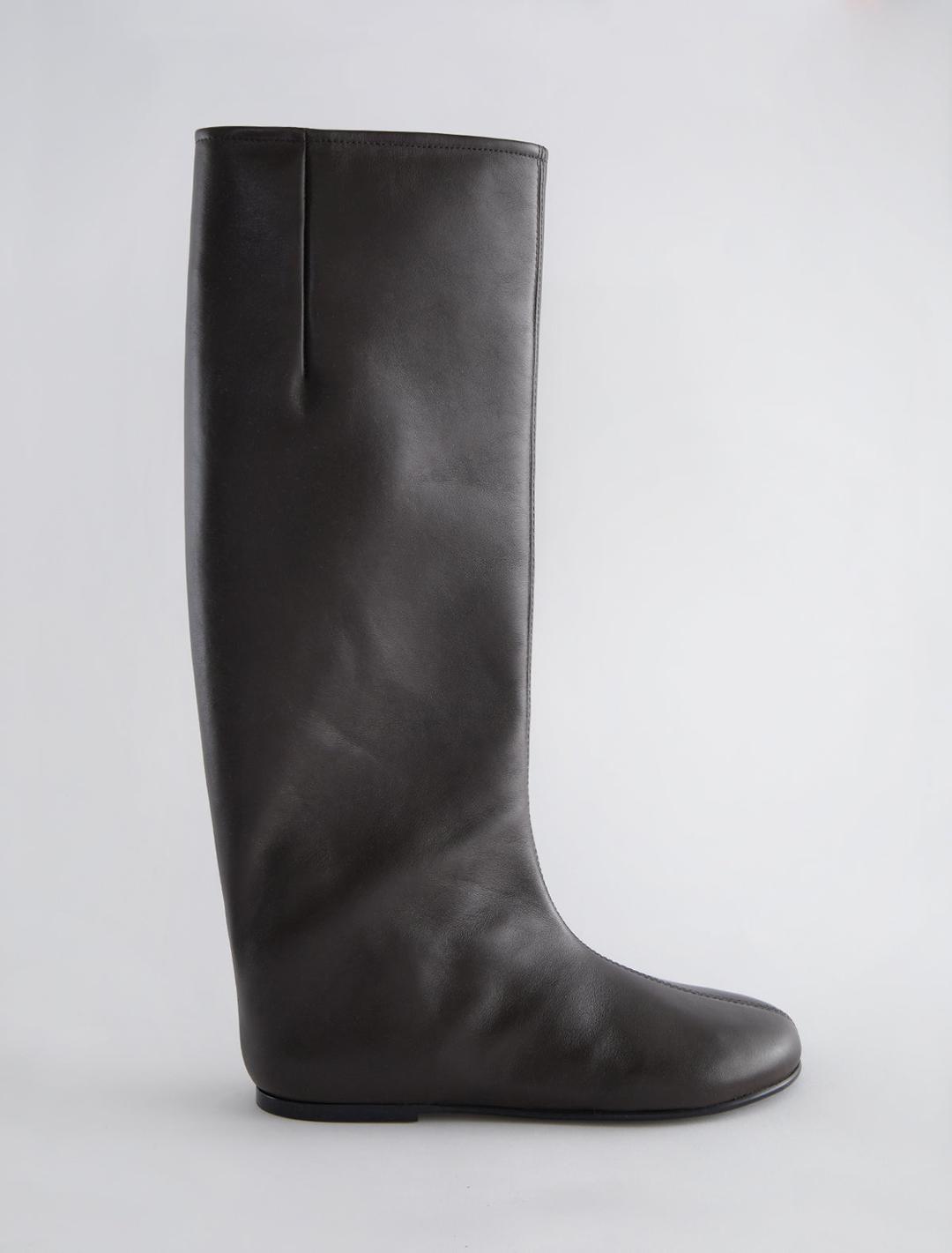 NAPOLI-Brown high, straight-leg pull-on boots without zipper