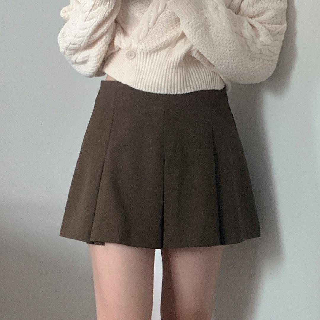 하이베리 [1천장판매✨/속바지내장/고급원단] 볼드 플리츠 미니 스커트 치마바지 겨울치마 - 3col