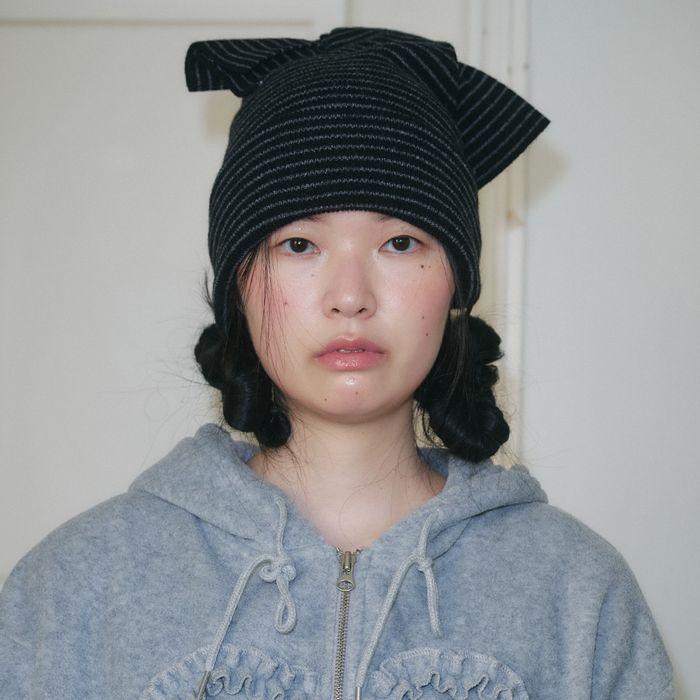 KNOTTED BEANIE, BLACK+GREY