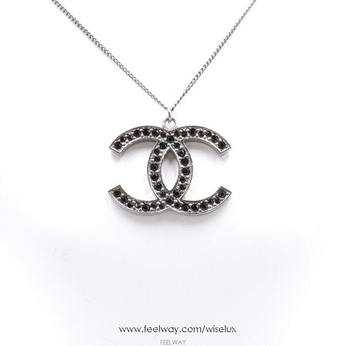 샤넬 12시즌 블랙 크리스탈CC 여성 목걸이aa27285