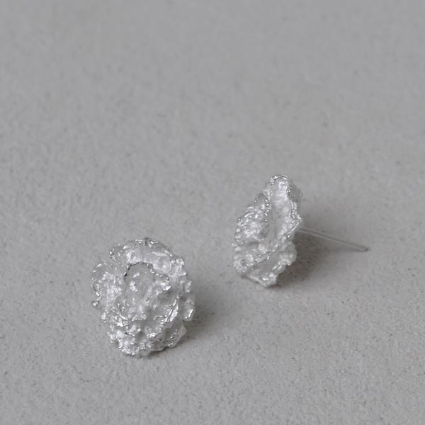 White-02 earring (트와이스 착용)