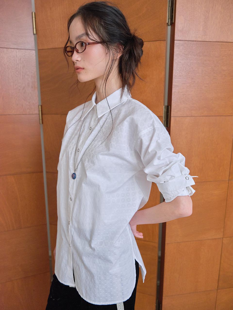 Sleeky Circle Shirt (White)