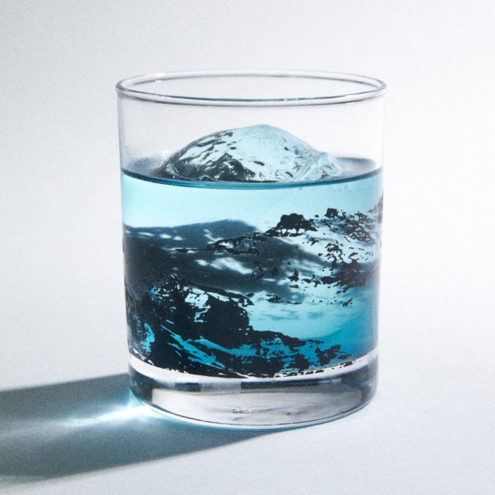 Swiss mountain on the rock glass (290ml)