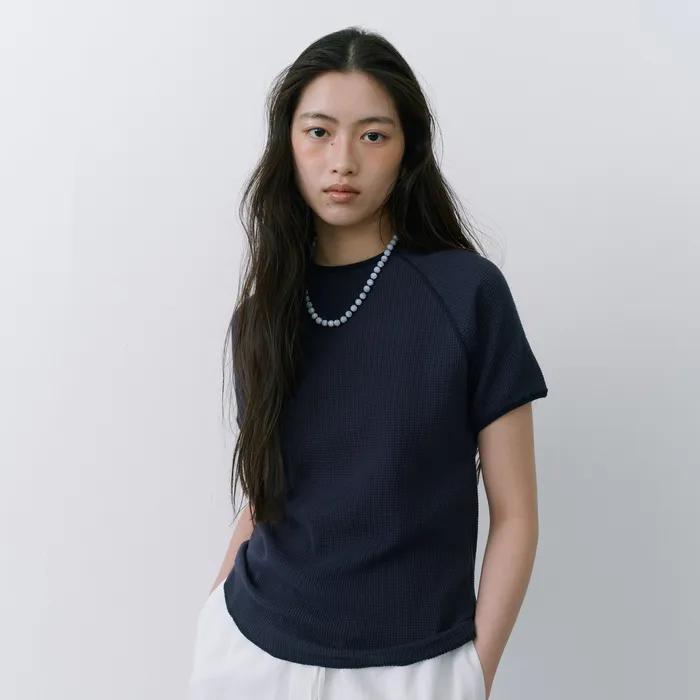 [재입고] ESSENTIAL WAFFLE JERSEY TOP - NAVY