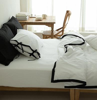 라인 코튼 베딩_warm white&black