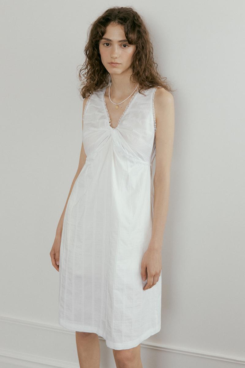 Shushu dress Ivory