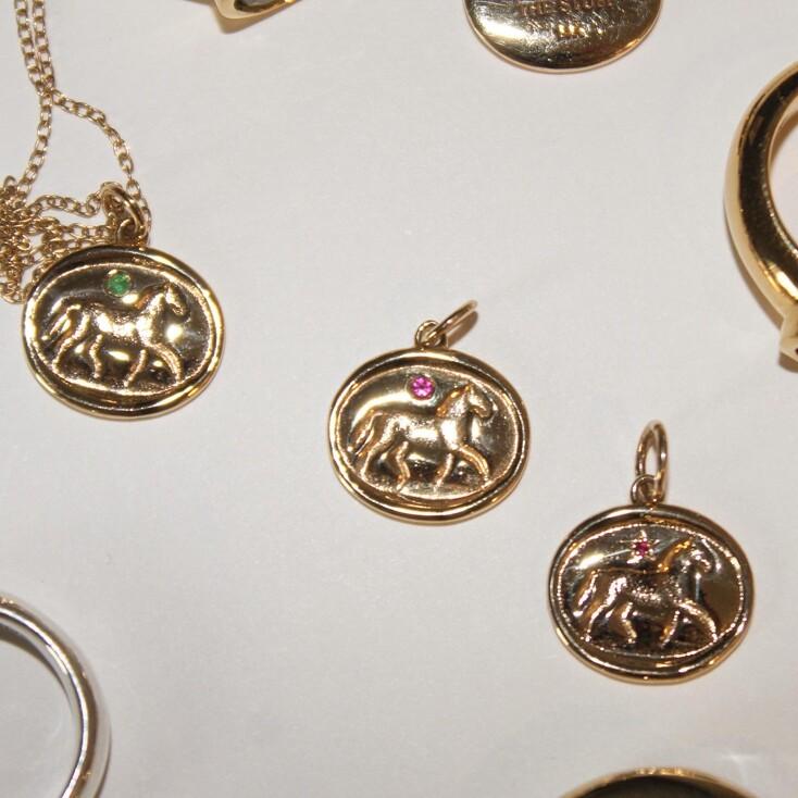 PONY GEM NECKLACE